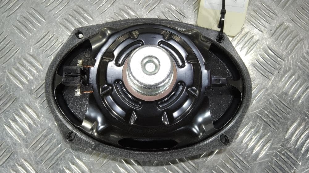 Динамик двери передней левой к Jeep Grand Cherokee WL (21-24)