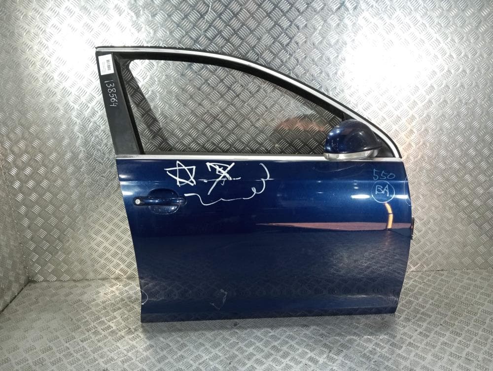 Дверь передняя правая к Volkswagen Golf 5 (03-09)