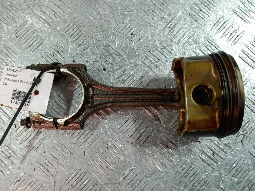 Поршень к Volkswagen Golf 4 (97-06)