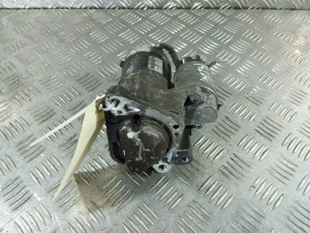 Стартер к Renault Megane 2 (02-06)