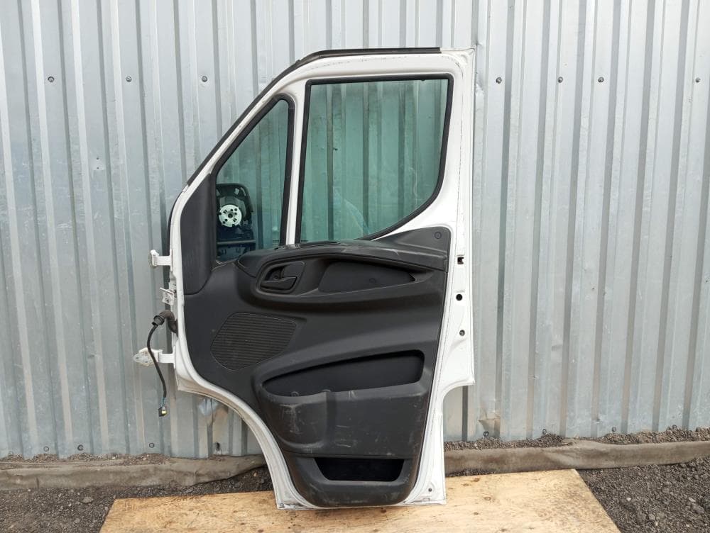 Дверь передняя правая к Iveco Daily 6 (14-24)