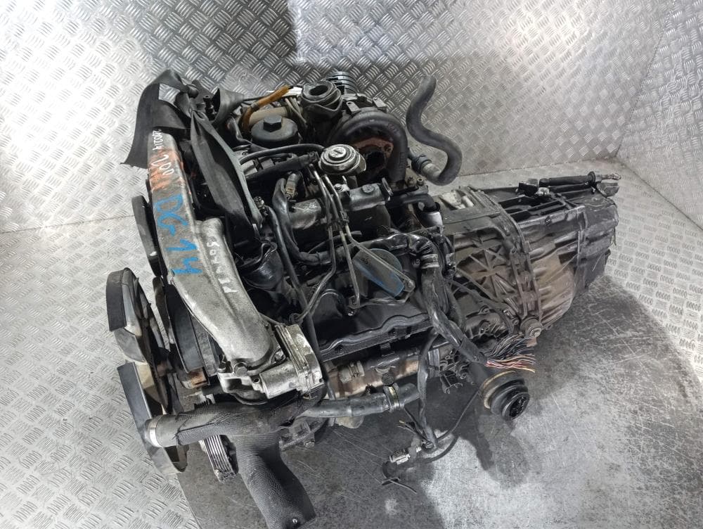 Двигатель к Audi A4 B7 (04-09)