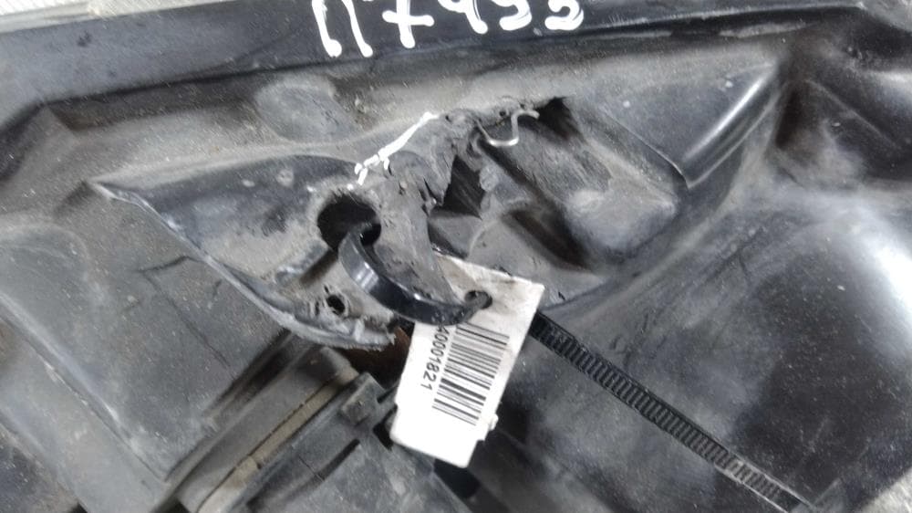 Фара правая к Renault Megane 2 Рестайлинг (06-09)