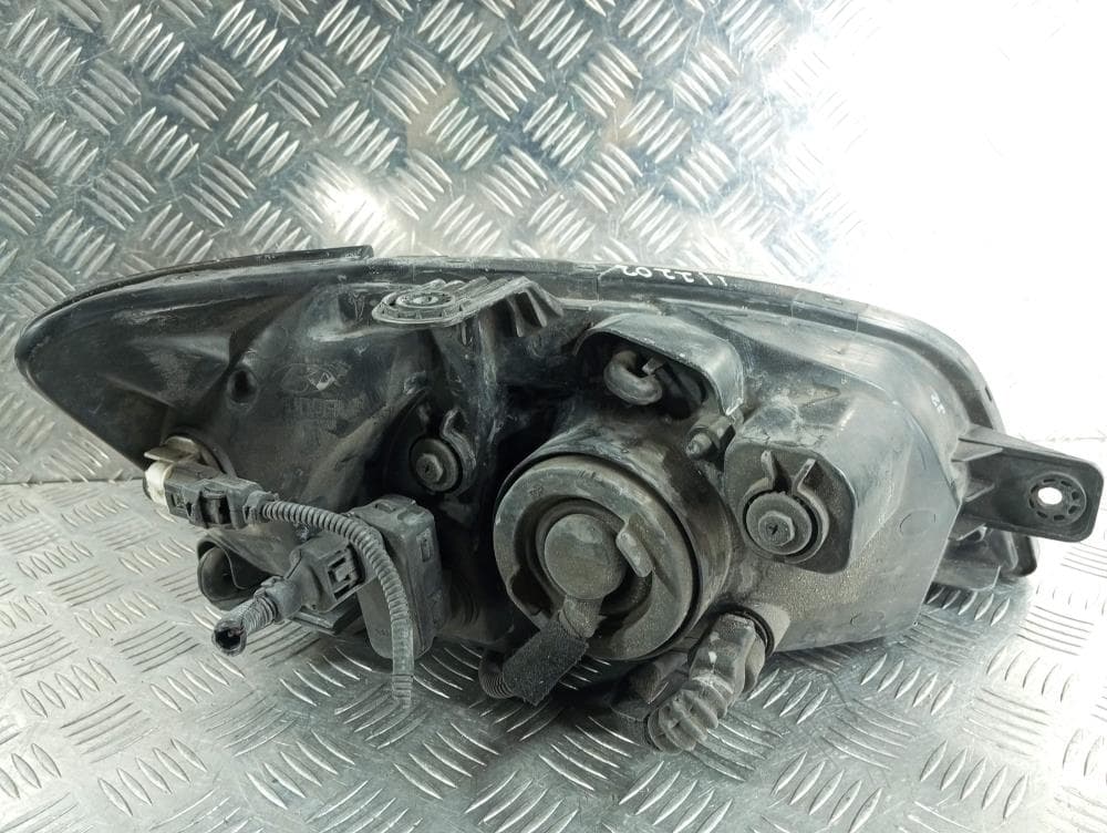 Фара левая к Hyundai Getz 1 (02-05)