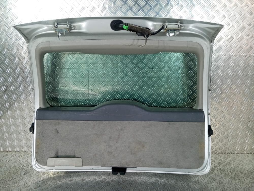 Крышка багажника (дверь 3-5) к Volvo V50 (03-10)