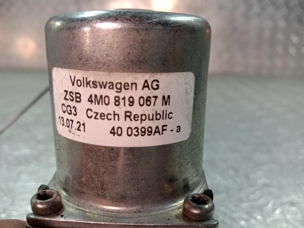 Кран отопителя (печки) к Volkswagen Touareg 3 (18-24)