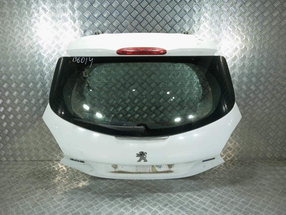 Крышка багажника (дверь 3-5) к Peugeot 208 1 (12-15)