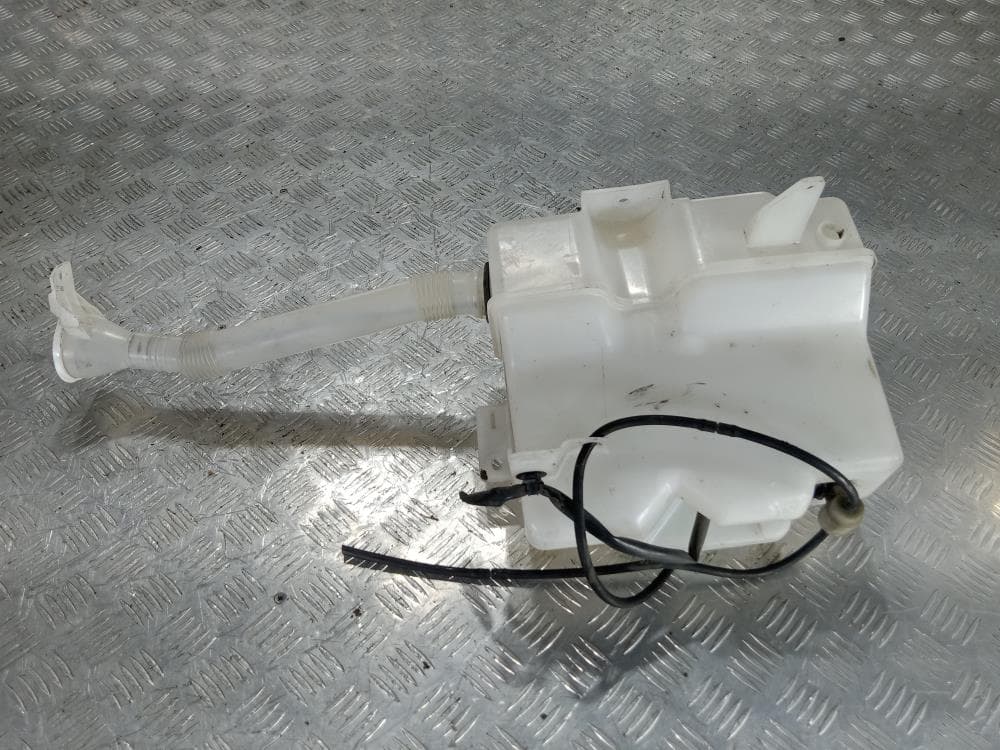 Бачок омывателя к Mitsubishi Outlander 2 (07-10)