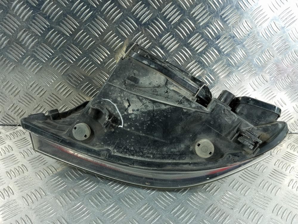 Фара правая к Seat Ibiza 3 (01-06)