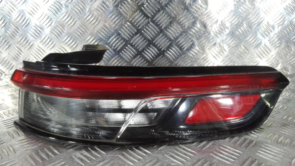 Фонарь задний правый к Jeep Grand Cherokee WL (21-24)