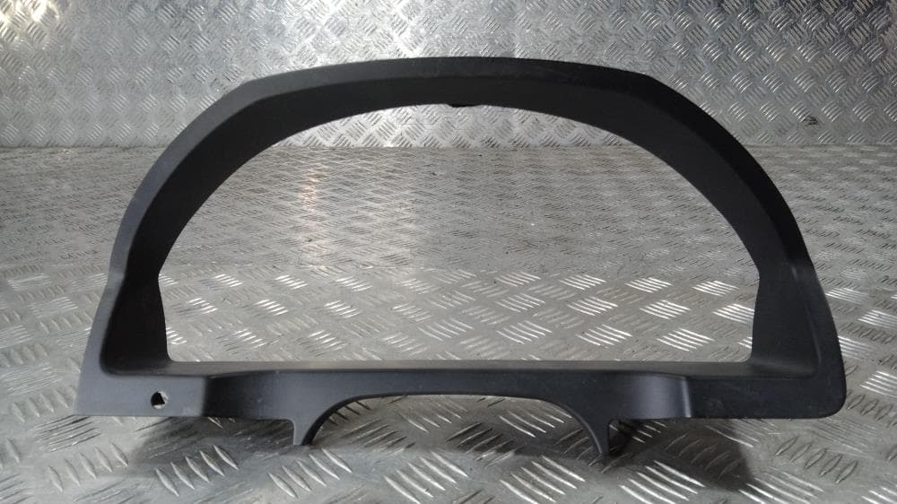 Кожух панели приборов к Mercedes C Class W204/S204/C204 (07-12)