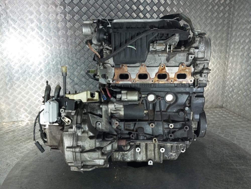 Двигатель к Renault Megane 2 (02-06)