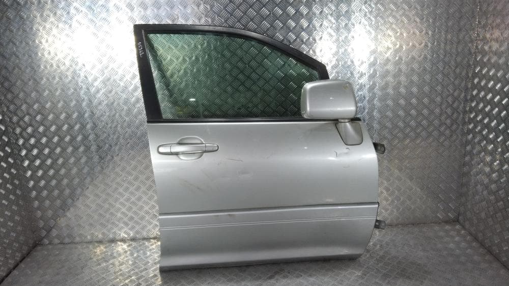 Дверь передняя правая к Lexus RX 1 (97-03)