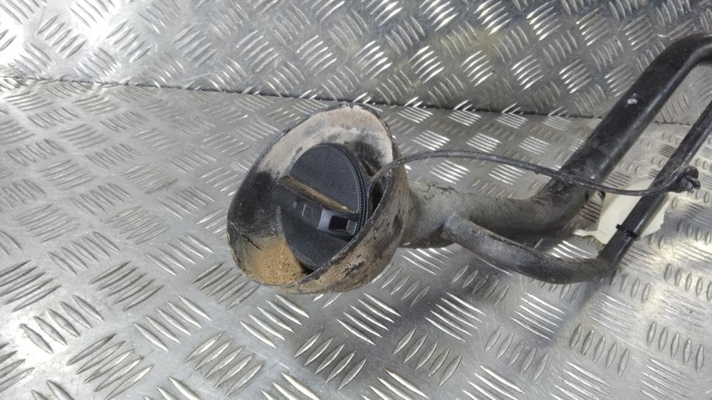 Горловина топливного бака к Nissan  Almera N16 Рестайлинг (03-06)