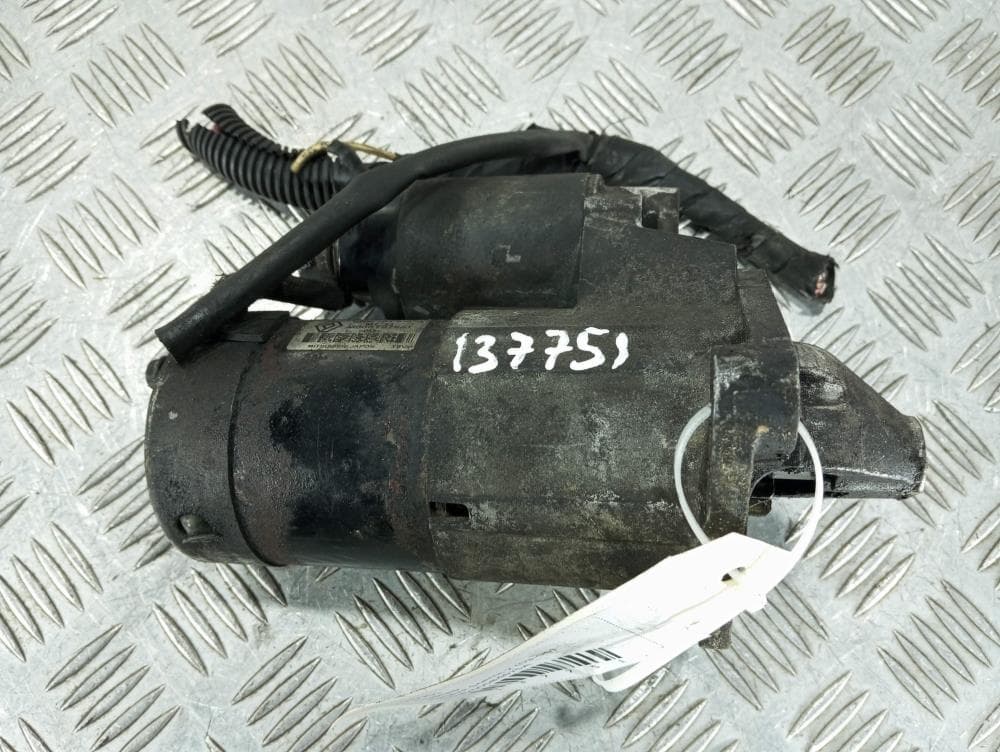 Стартер к Renault Scenic 2 (03-06)