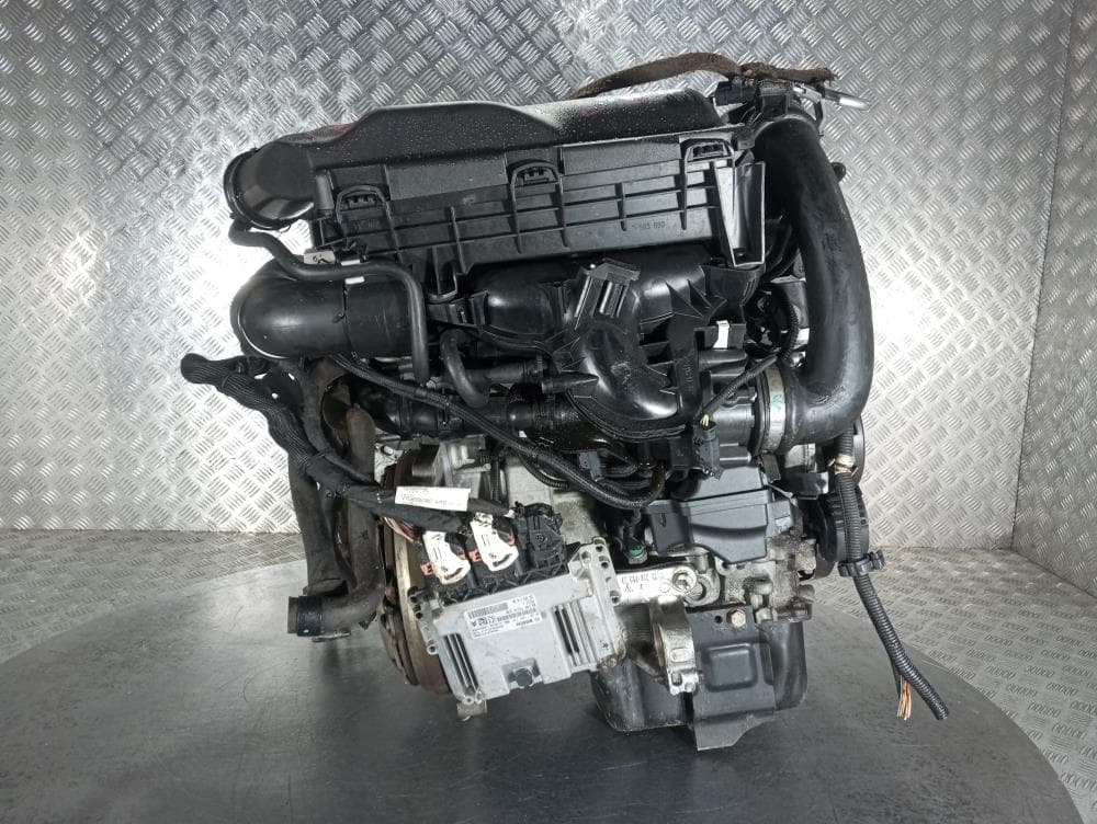 Двигатель к Peugeot 308 1 (07-11)