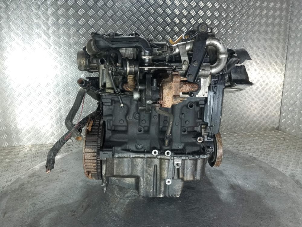 Двигатель к Nissan  Micra K12 (02-10)
