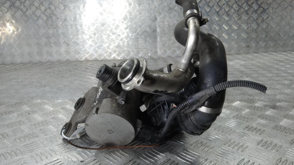 Помпа к BMW 3 E90/E91/E92/E93 (05-10)