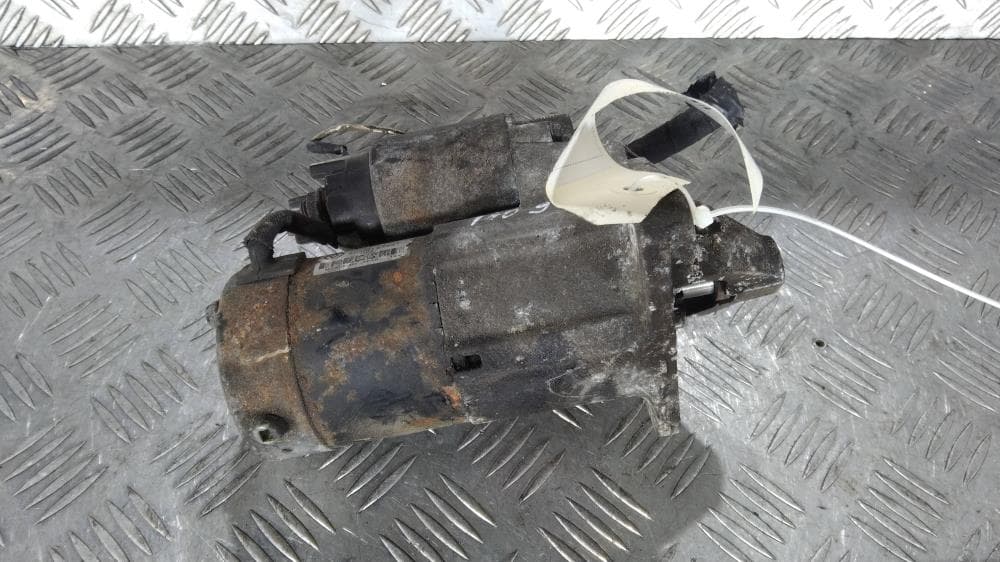 Стартер к Renault Scenic 2 (03-06)