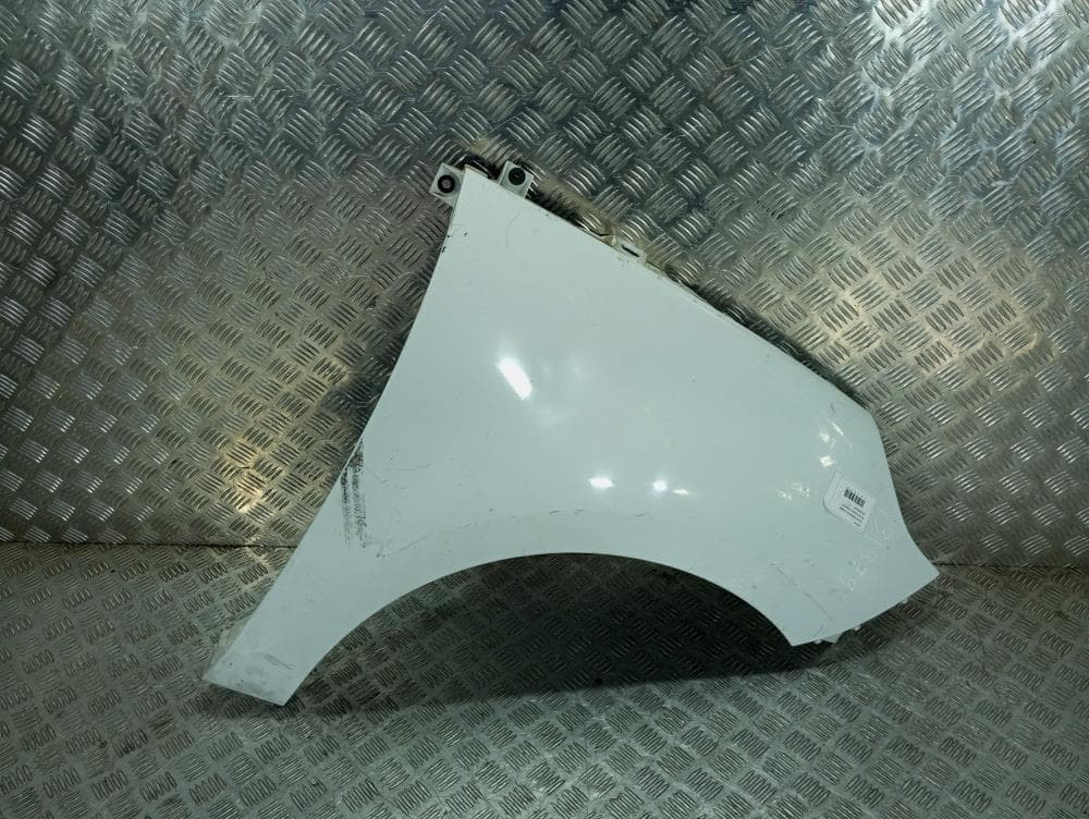 Крыло переднее правое к Renault Scenic 3 (09-12)