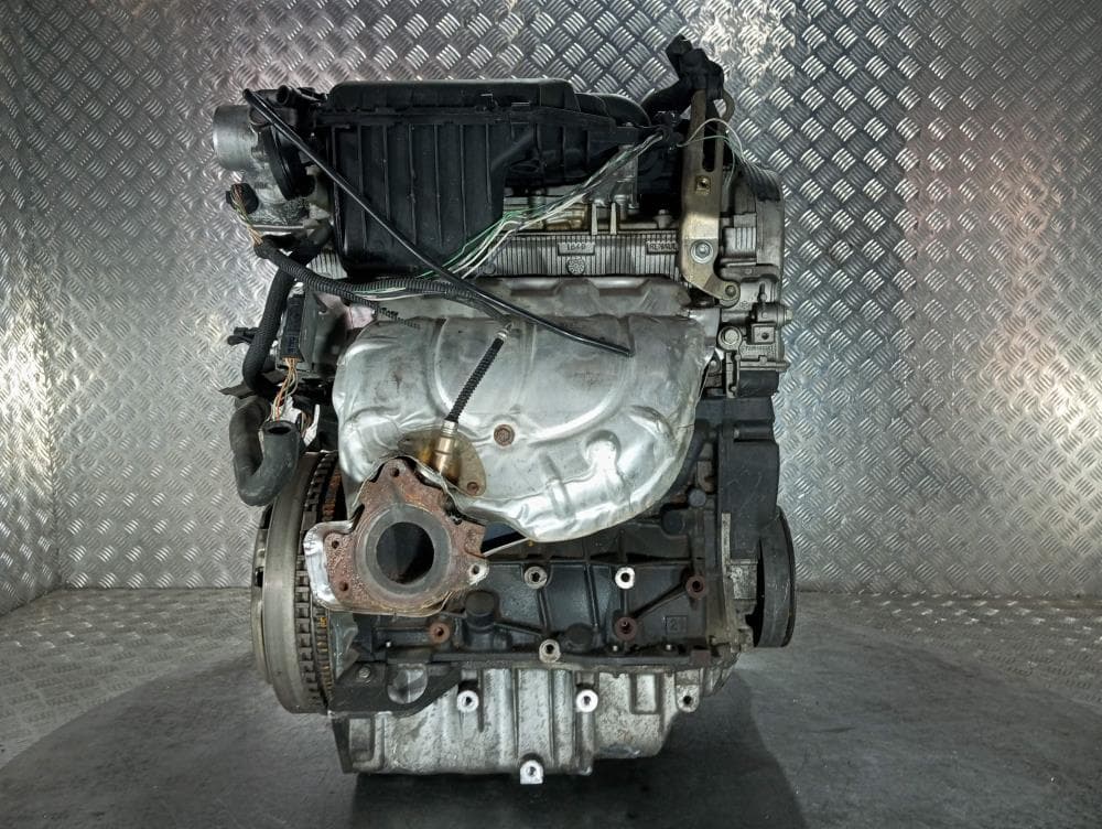 Двигатель к Renault Megane 2 (02-06)