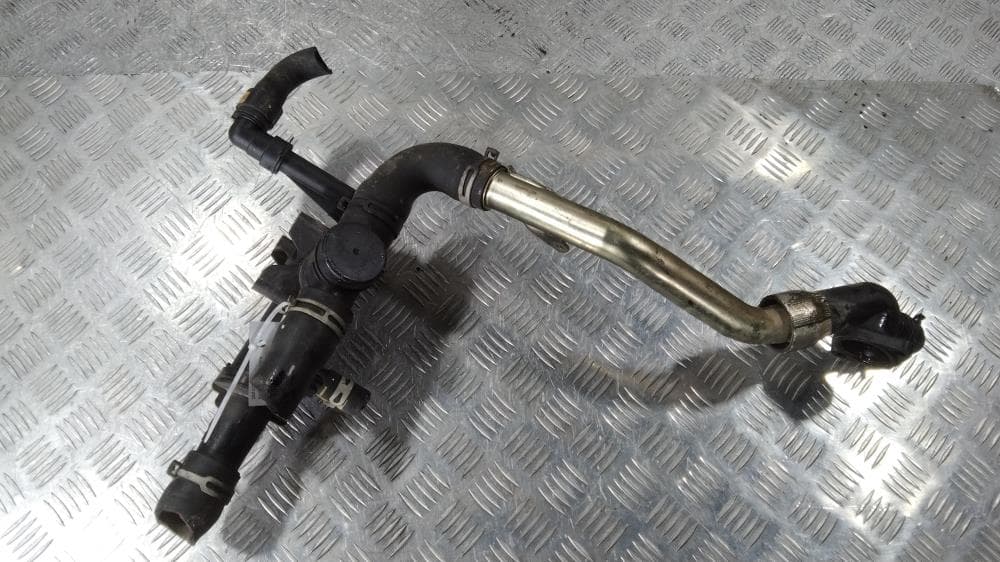 Корпус термостата к Peugeot 407 (04-11)