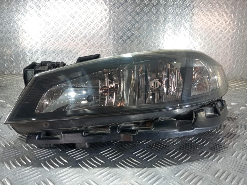 Фара левая к Renault Laguna 2 Рестайлинг (05-08)