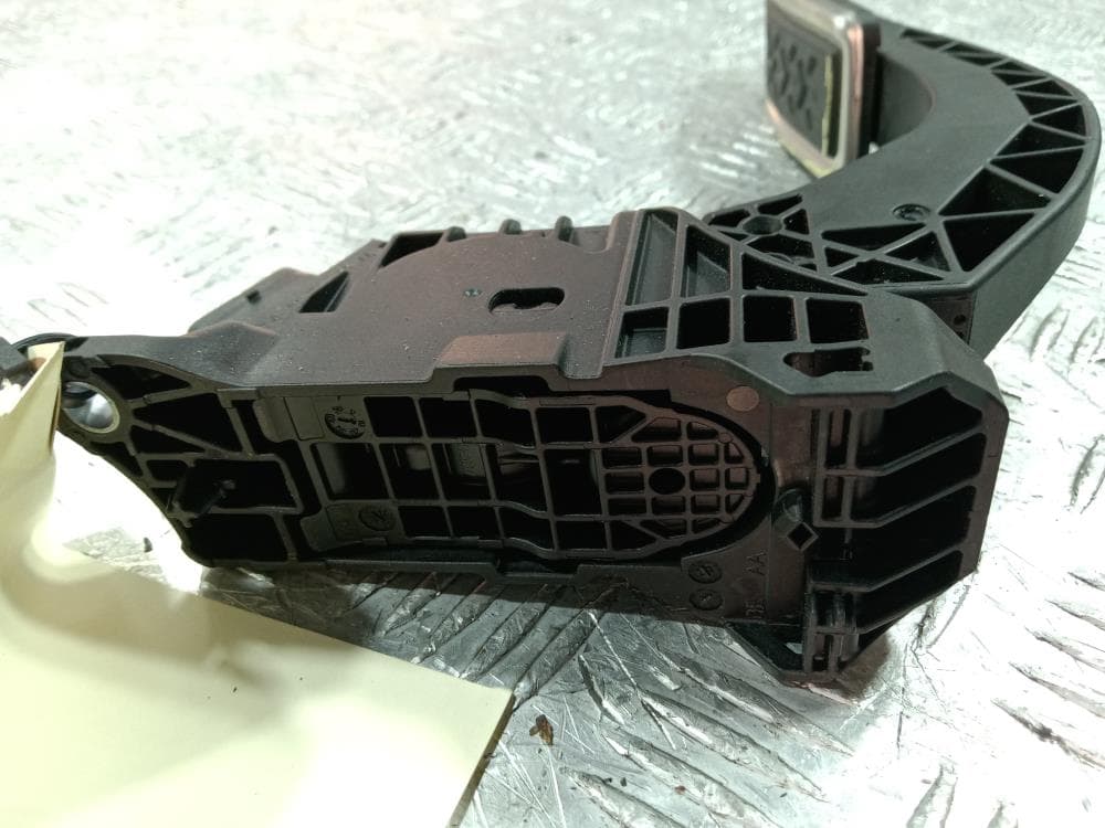 Педаль газа к Lamborghini Urus (18-24)