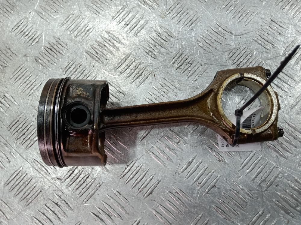 Поршень к Audi A4 B6 (01-05)