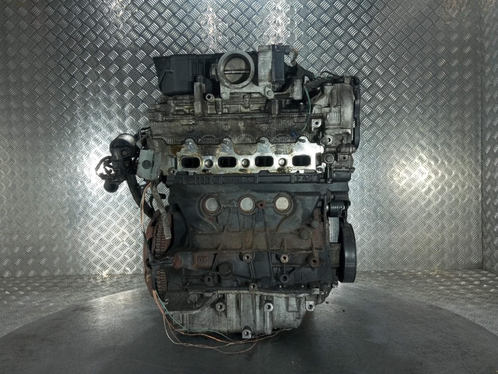 Двигатель к Renault Laguna 2 (01-05)