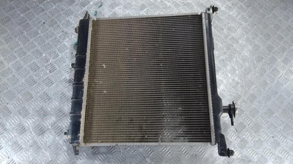 Радиатор (основной) к Nissan  Note E12 (12-16)