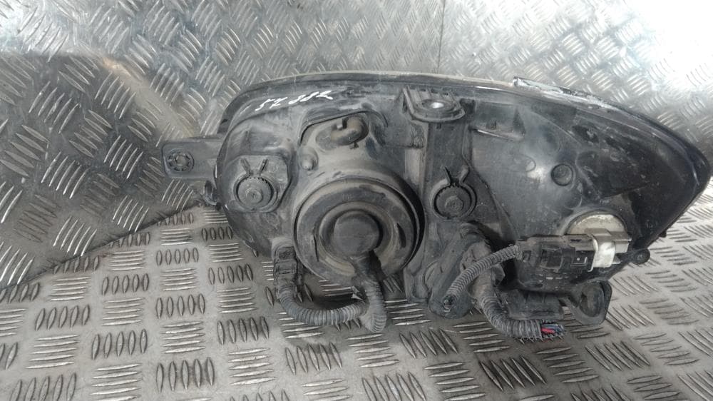 Фара правая к Hyundai Getz 1 (02-05)