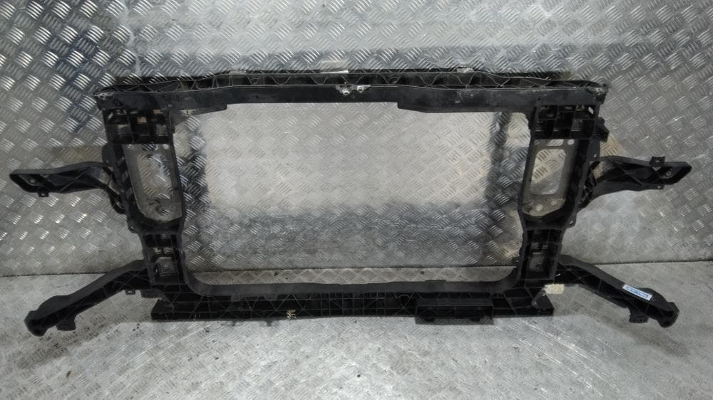 Передняя панель крепления облицовки (телевизор) к Hyundai Santa Fe TM (18-20)