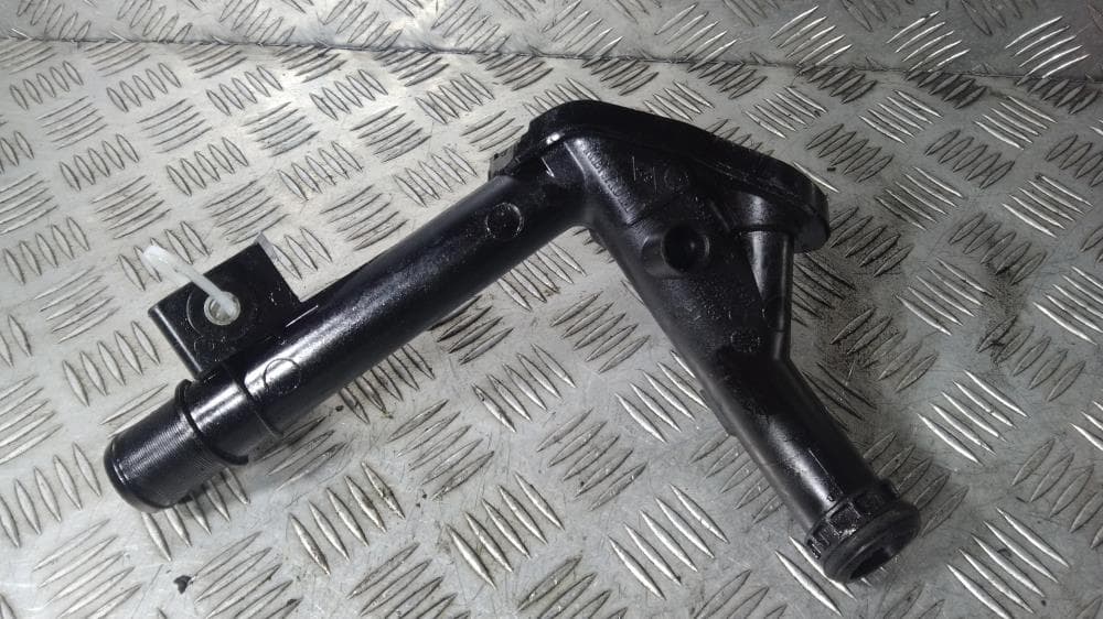 Патрубок (трубопровод, шланг) к Renault Megane 2 Рестайлинг (06-09)