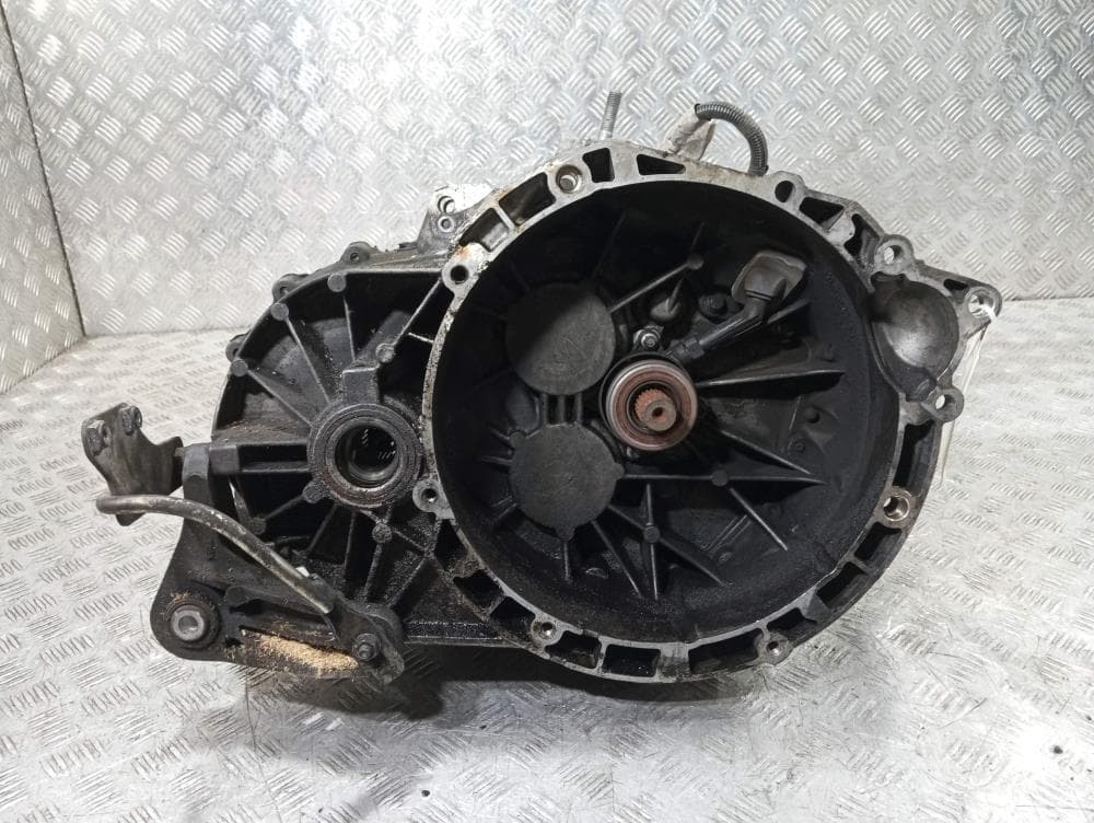 КПП механическая (МКПП) к Volvo S40 2 (04-07)