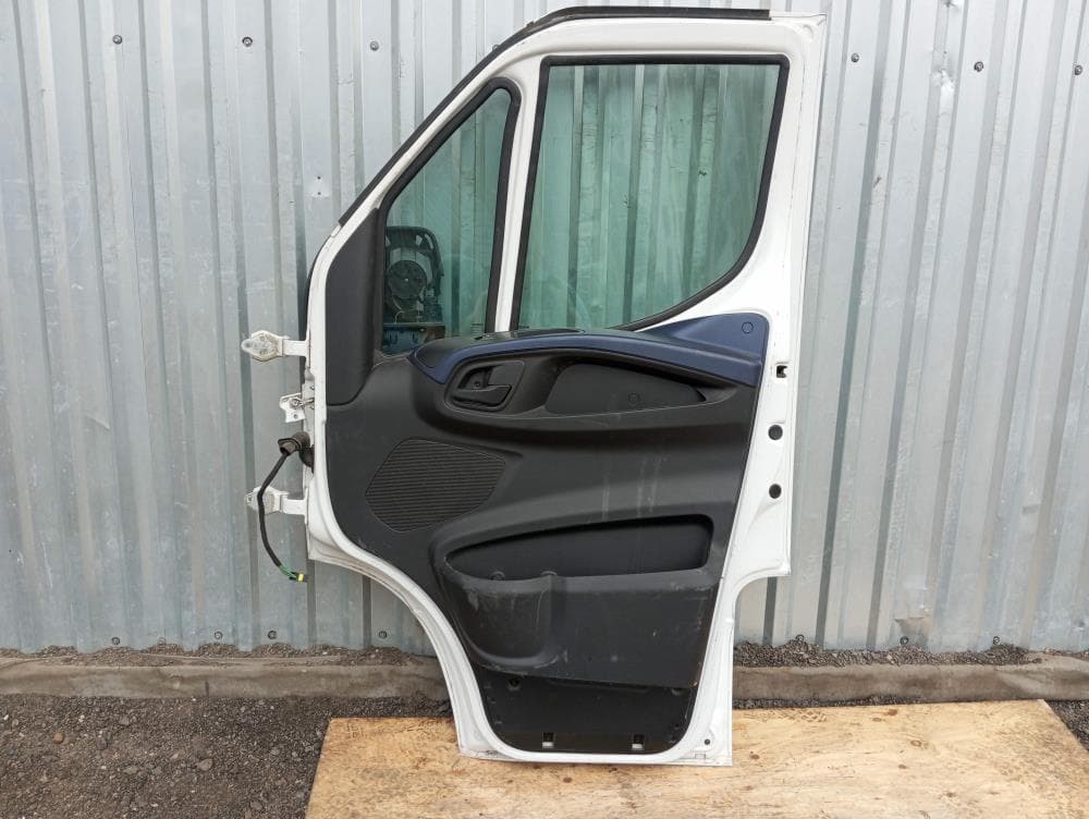 Дверь передняя правая к Iveco Daily 6 (14-24)