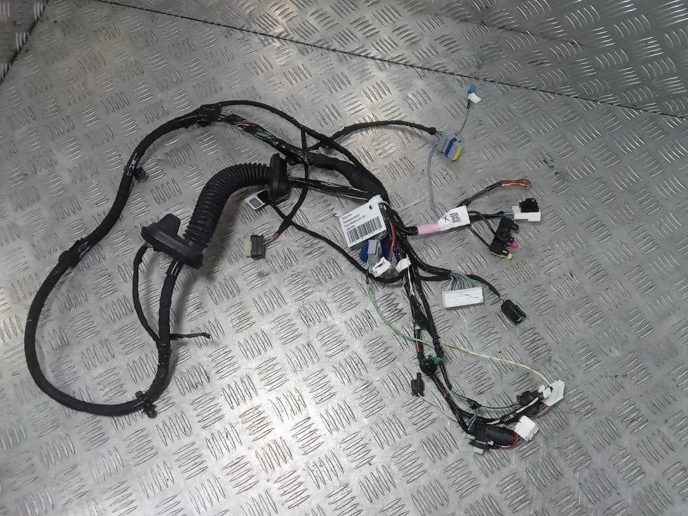 Проводка двери к Tesla Model X (15-21)