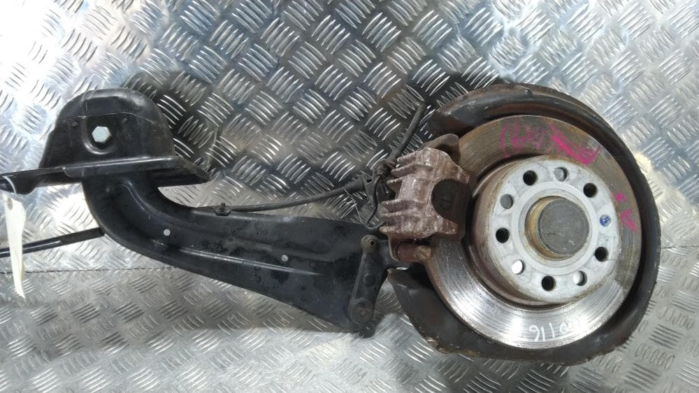 Кулак задний левый к Audi A3 8P/8PA Рестайлинг (04-08)