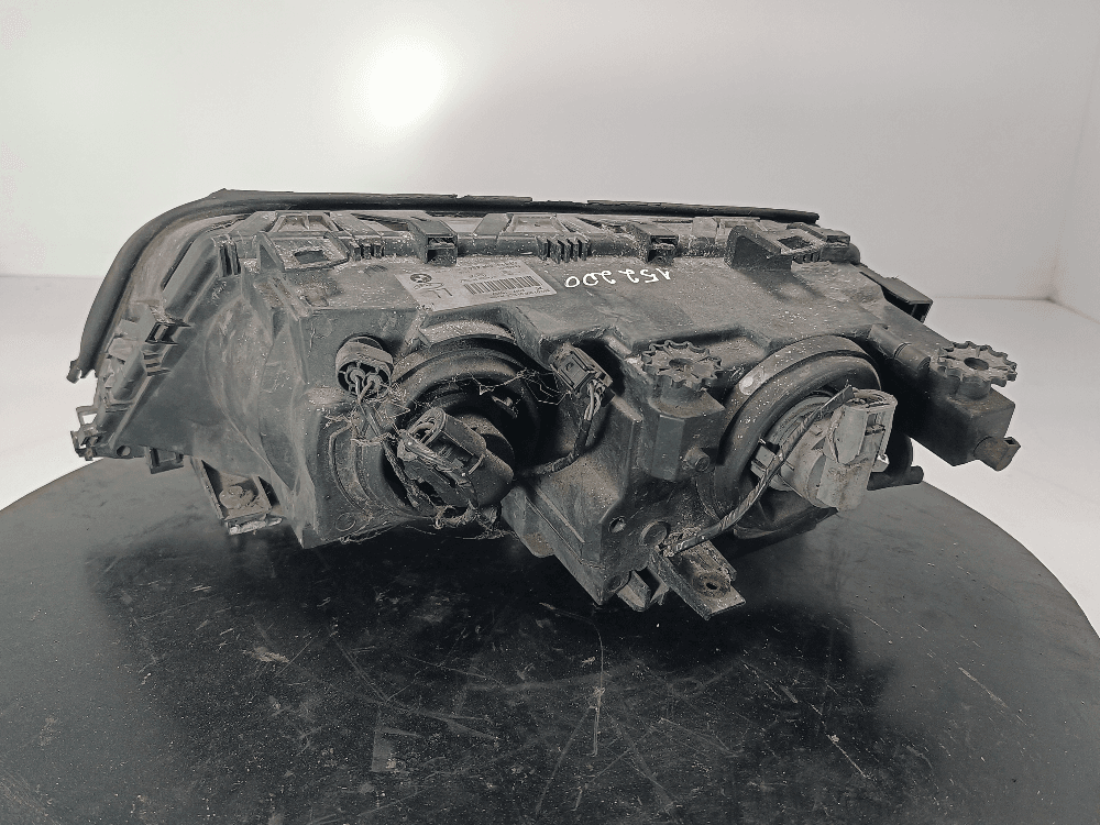 Фара правая к BMW 3 E46 (97-03)