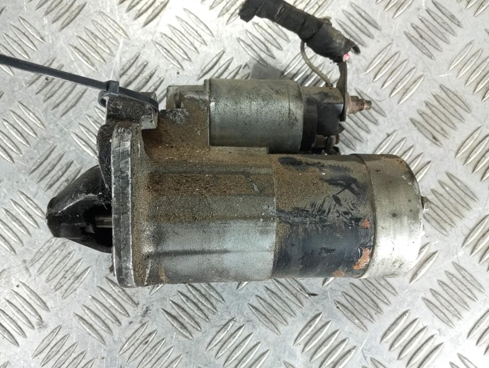 Стартер к Renault Megane 2 (02-06)