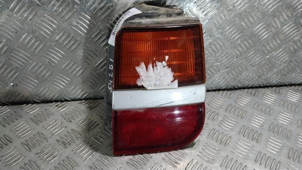 Фонарь задний правый к Mitsubishi Space Wagon 2 (91-98)