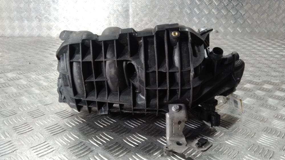 Коллектор впускной к Peugeot 207 (06-09)