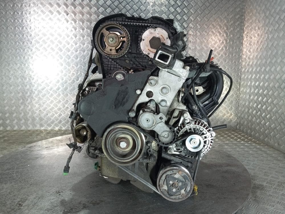 Двигатель к Citroen C5 1 Рестайлинг (04-08)