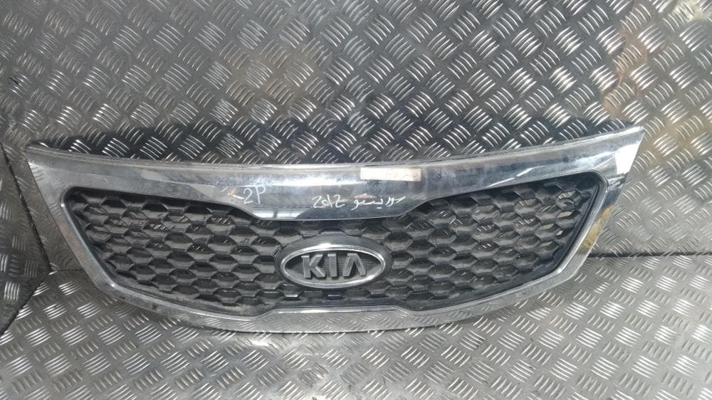Решетка радиатора к Kia Sorento 2 (09-12)