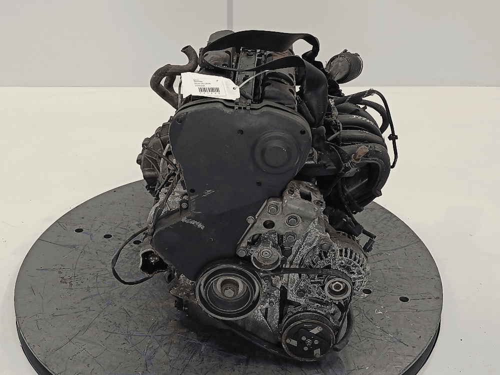 Двигатель к Citroen C4 1 (04-08)