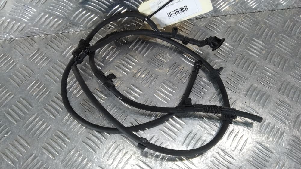 Форсунка омывателя к Jeep Grand Cherokee WL (21-24)