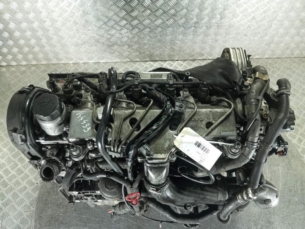 Двигатель к Volvo S60 1 (00-04)