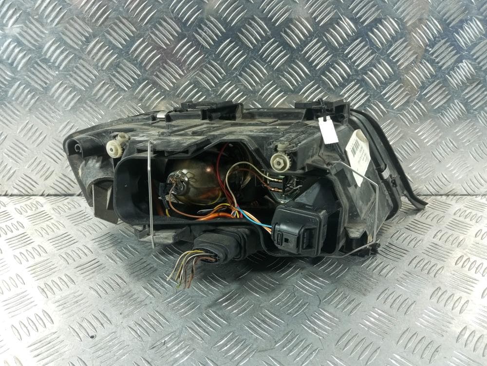 Фара левая к Audi A6 C5/4B (97-01)