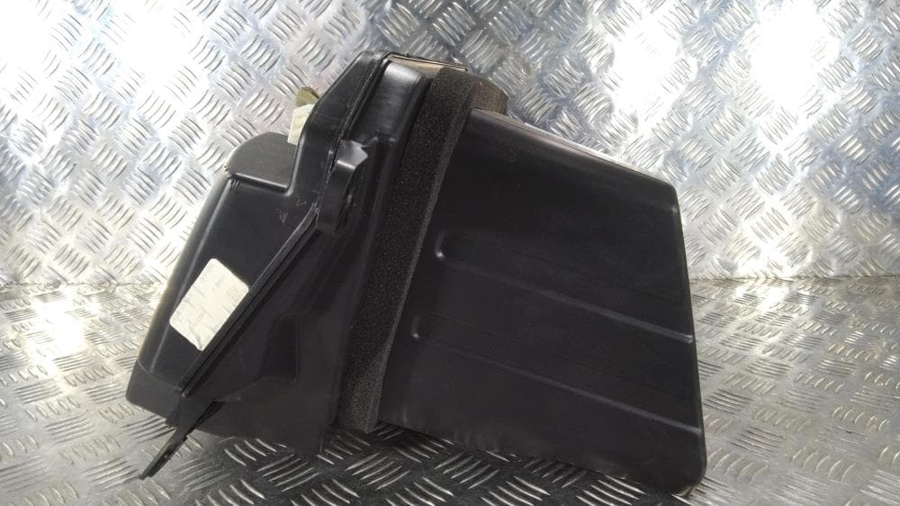 Сабвуфер к Jeep Grand Cherokee WL (21-24)