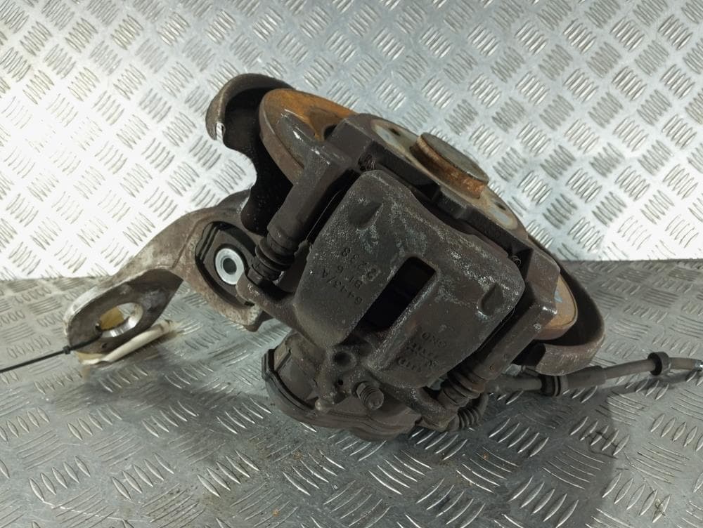 Кулак задний правый к Audi A4 B8/8K (07-11)